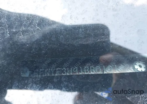 2011 Honda Pilot Touring from USA, damaged, VIN 5FNYF3H91BB010112